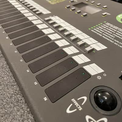 Lightprocessor Q-commander DMX moving light lighting desk image 12