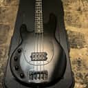 Lefty Ernie Ball Music Man StringRay, Satin Stealth Black.