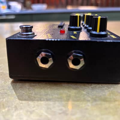 Tech 21 Sansamp Bass Driver D.I. V2 2016 - Present - Black image 6