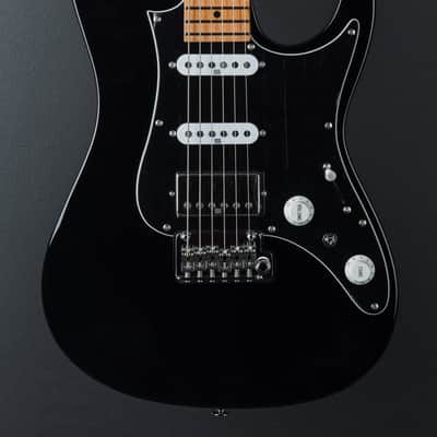 Ibanez Prestige AZ2204B - Black image 2