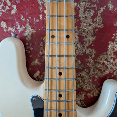 Fernandes Precision 1978 - Stone Logo image 18