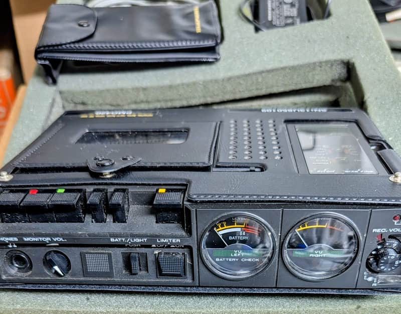 Marantz PMD 420 Black image 1