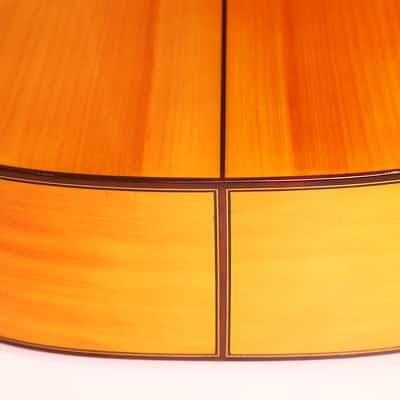 Antonio Bernal 2009 flamenco guitar - deep sound + explosive in attack - good value for money - check video! image 11