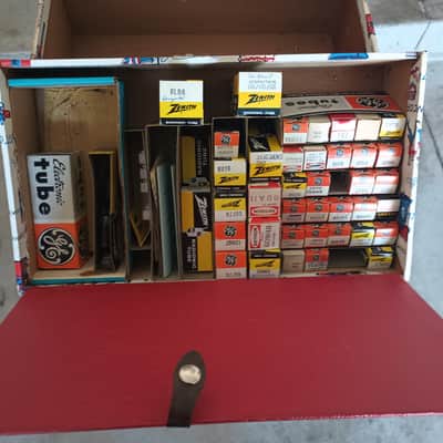 Vintage KNICKENBOCKER CASE CORP. Vacuum Tube sevice Caddy 1976 - Very Cool image 8