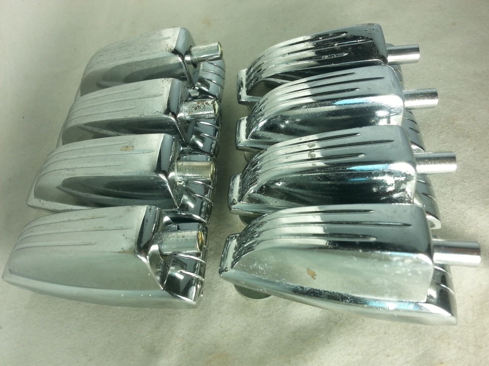 Ludwig 8x Bass Drum/Floor Tom Lugs Vintage Chrome Long Swivel Classic WFL 50s* — main photograph