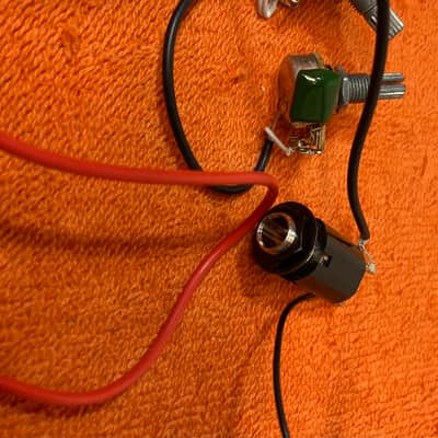 Squier Fender SQR Active Pickup System - Complete image 4