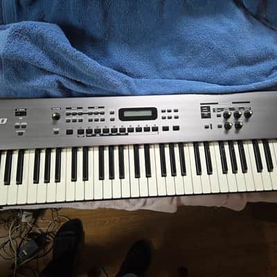 Roland RS-50 61-Key Digital Synthesizer 2003 - 2004 - Black image 1