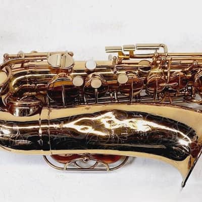 The Martin Alto Indiana Saxophone mid 77s - Lacquered w/ Case 1977 - Lacquered image 2