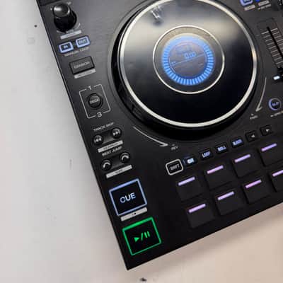 Denon SC LIVE 4 Standalone 4-Deck DJ System 2022 - Present - Black image 8