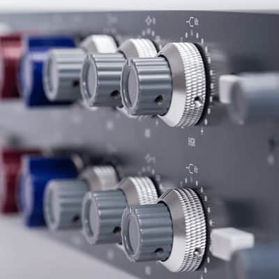 Warm Audio WA273-EQ 2-Channel British Microphone Preamp / EQ image 5