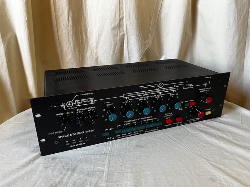 URSA MAJOR SPACE STATION SST-282 Digital Delay Reverb Effect Unit Vintage Rare image 1