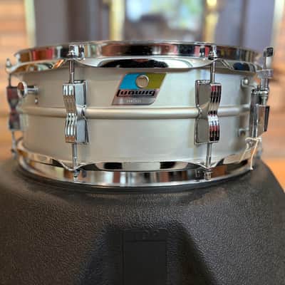 One of a Kind NOS Ludwig No. 404 Acrolite 5x14" 8-Lug Aluminum Snare Drum with Pointed Blue/Olive Badge Early 70s image 3