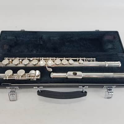 Yamaha YFL-225SII Flute, Japan, with case image 1
