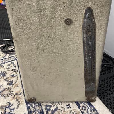 Fender Tremolux blonde 1964 2x10" Guitar Speaker Cabinet 1962 - 1963 - Blonde image 9