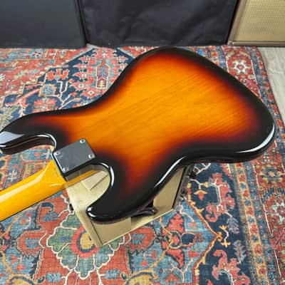 1962 Fender Jazz Bass Reissue Vintage Collection 3 Tone Sunburst Model JB62-70US - 2002-2004 image 6