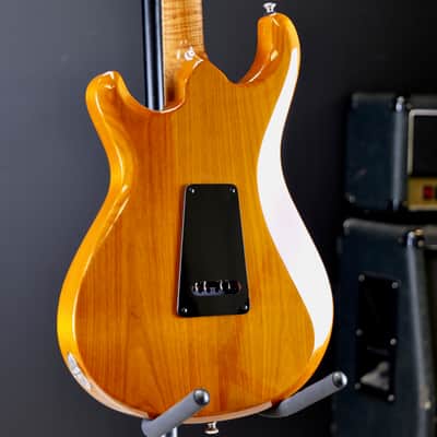 Knaggs Chesapeake Severn Trem Amber Gloss Roasted Alder/Flamed Maple image 9