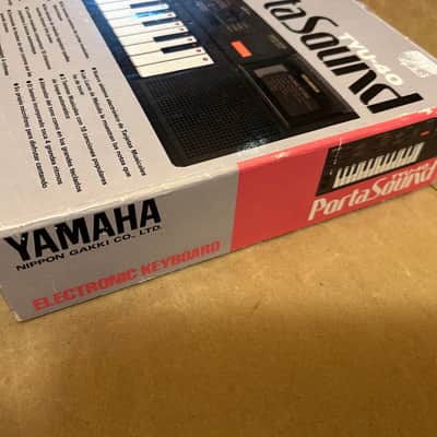 Yamaha TYU-40 80s RARE 25-key Mini Synthesizer MINT Condition in box with Microphone and 3 song cards image 21