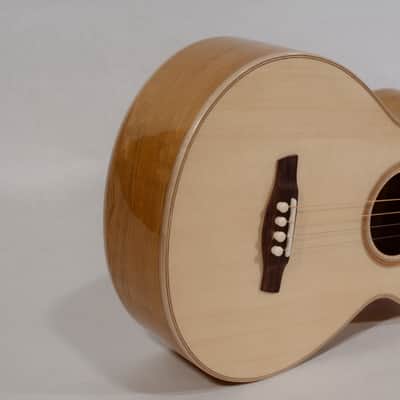 Steel String Baritone Ukulele - Custom Case image 10