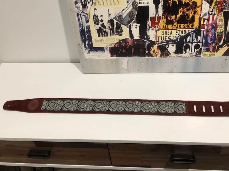Long & Mcquade Guitar Strap image 1