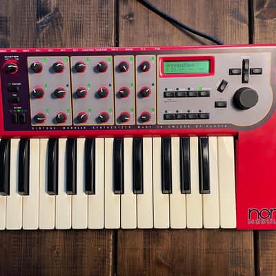 Nord Modular 25-Key Virtual Synthesizer 1997 - 2003 - Red