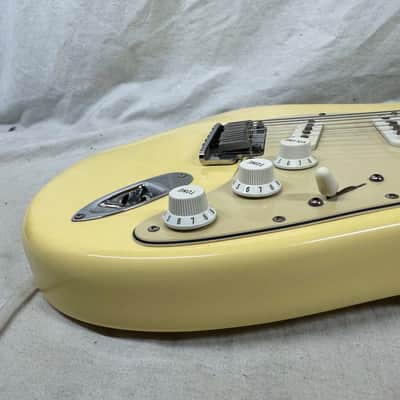 Fender Yngwie Malmsteen Signature Stratocaster Guitar with Case - signed! 1992 - Vintage White / Maple neck image 16
