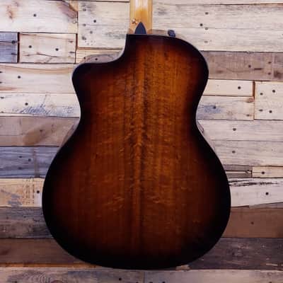 Taylor 224ce-K DLX Grand Auditorium Acoustic-Electric Guitar Shaded Edge Burst image 3
