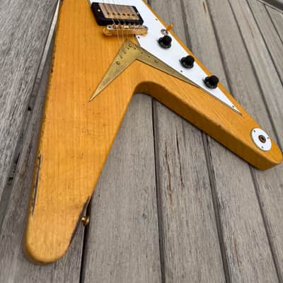 Gibson 1958 Murphy Aged Flying V Limited Edition 2021 - Korina aged image 3