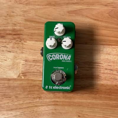 TC Electronic Corona Mini Chorus 2014 - Present - Green image 1
