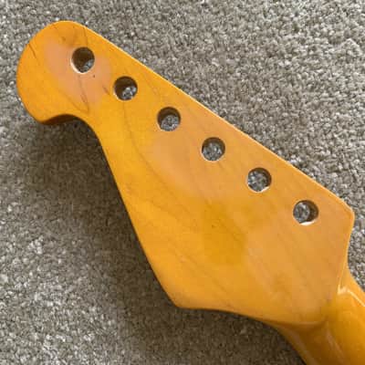 Yellow Guitar Strat Style Maple Wood Neck, 22 Frets Fingerboard image 9