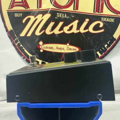 Maestro FZ-M Fuzz Tone Fuzz Pedal with Box image 4