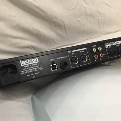 Lexicon MX400 Dual Stereo / Surround Reverb Effects Processor 2010s - Blue image 4