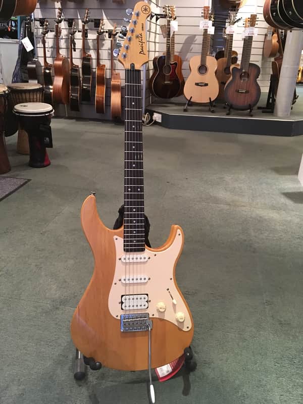 Yamaha Pacifica 112 1995 Yellow Natural Satin with Rosewood