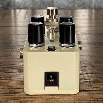 Electro-Harmonix EHX Pico Rerun Tape Delay Guitar Effect Pedal image 5