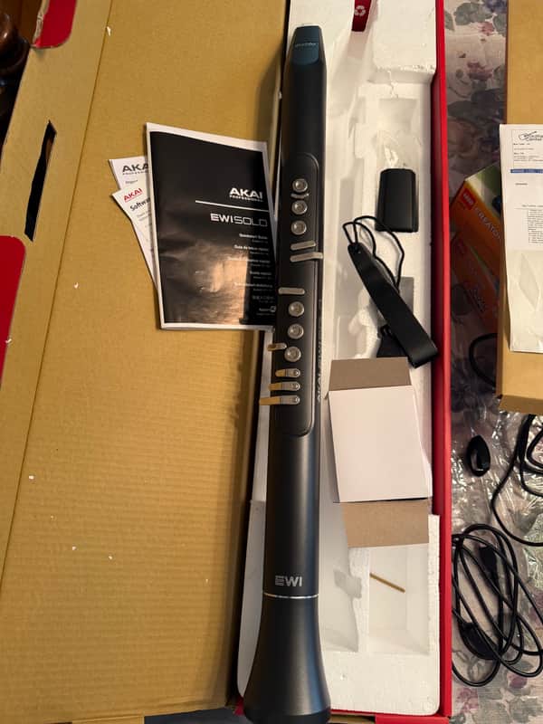 Akai EWI Solo Electronic Wind Instrument 2025 - Black image 1