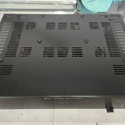 TOA Electronics P-924MK2 UL 240 Watt Single Channel Power Amplifier image 2