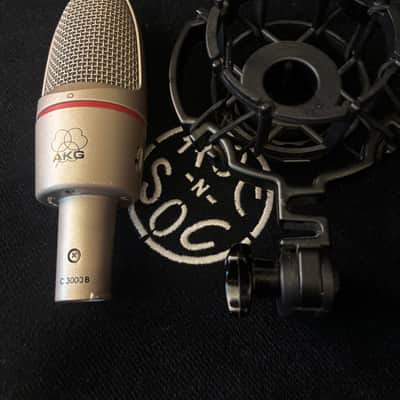 AKG C3000B Large Diaphragm Cardioid Condenser Microphone w H-100 shockmount image 1