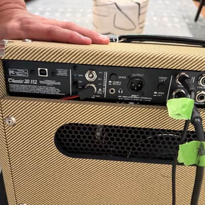Peavey Classic 20 Guitar Combo Amplifier 2024 - Tweed image 3