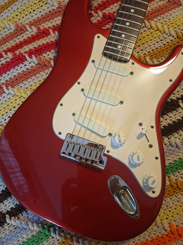 Fender Deluxe American stratocaster plus  1989 - Frost red