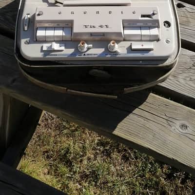 Grundig TK19 - TK23 - TK28 - TK30 (x2) - TK40 - TK41 - TK45 - TK46 - TK820 - TK?? à lampes image 7
