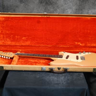 1961 Fender Duo-Sonic - Desert Sand - OHSC image 9