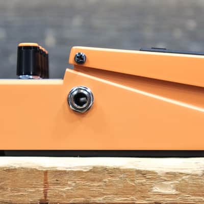 Boss DS-2 Turbo Distortion Twin Turbo Modes Classic BOSS Distortion Effect Pedal image 6