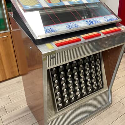 SEEBURG  Q160S JUKE BOX 1960 image 8