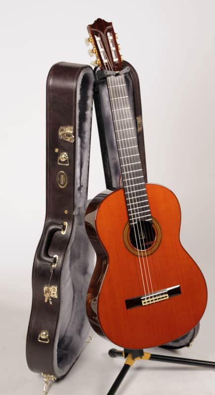 Yamaha GC-60C Grand Concert Classical Guitar With Case image 1