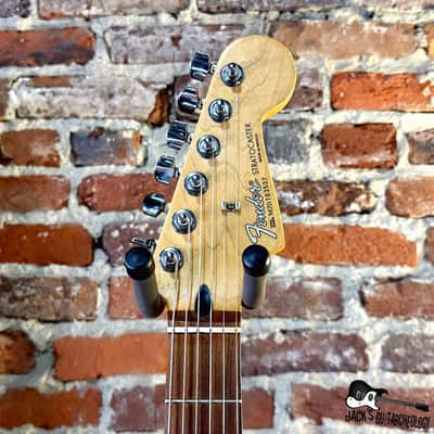 Fender Standard Stratocaster *MIM* Electric Guitar w/GB (2010s - Sunburst) image 9