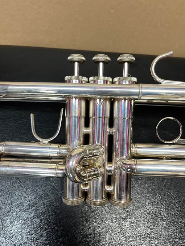 Vincent Bach TR300 Trumpet - Silver | Reverb