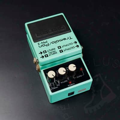 Boss PN-2 Tremolo/Pan (Silver Label) 1990 - 1995 - Green image 3