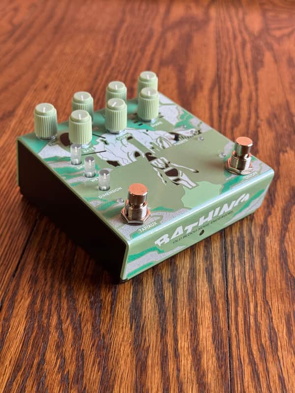 Old Blood Noise Endeavors Bathing Liminal Delay 2025 - Present - Green image 1