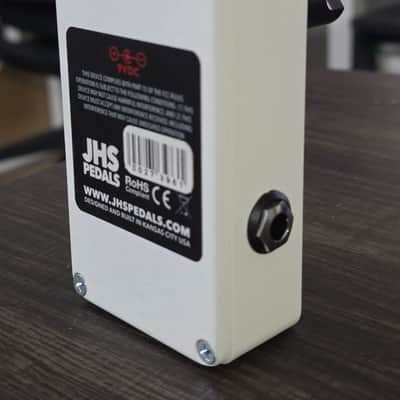 JHS 3 Series Harmonic Trem image 3