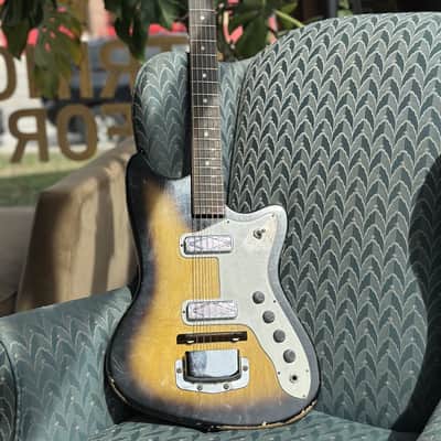 Silvertone 1476 Bobcat image 2