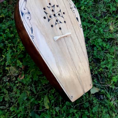 Georgian folk music instruments | Panduri and Salamuri | Folk music | Fanduri image 10